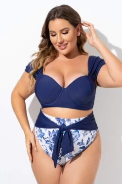 Blue Tie-Back Sweetheart Neckline Underwire Bikini Top