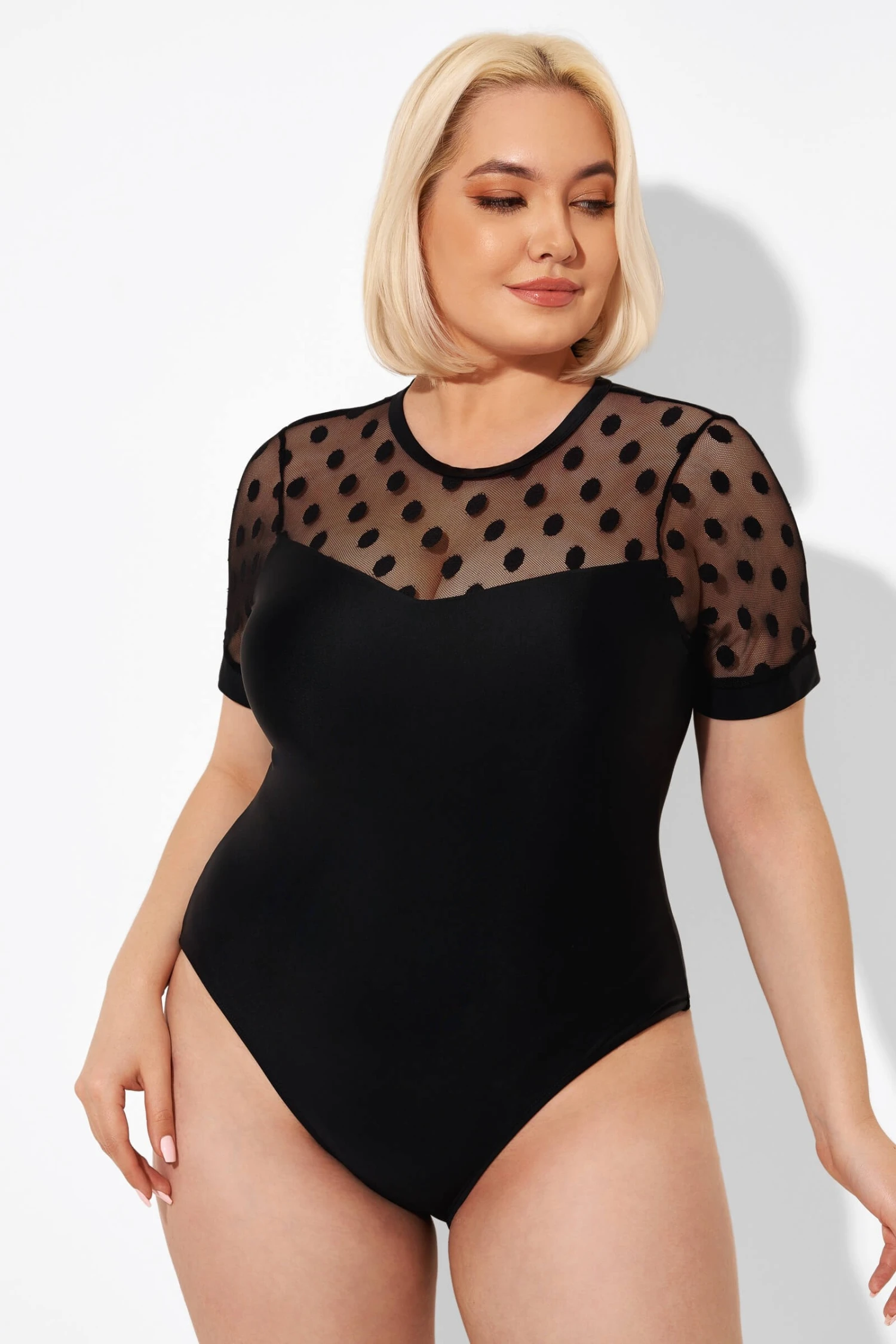 Fashionable Black Mesh Round Neck One Piece Swimsuit 1 Fashionable Black Mesh Round Neck One Piece Swimsuit