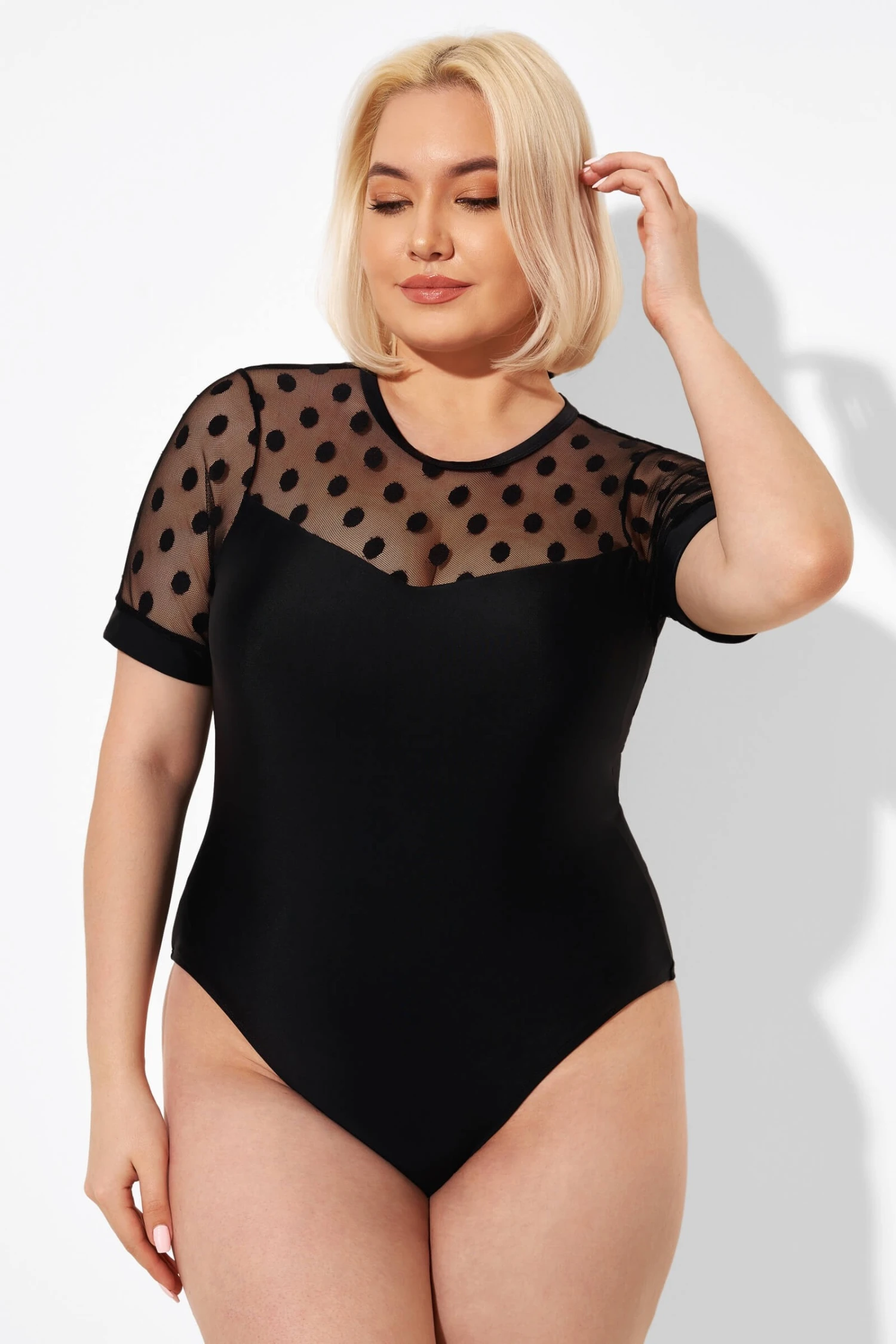 Fashionable Black Mesh Round Neck One Piece Swimsuit 6 Fashionable Black Mesh Round Neck One Piece Swimsuit - Image 6