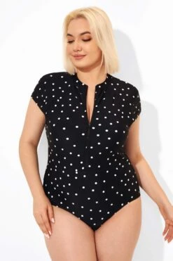 Polka Dots Zipper One Piece Swimsuit With Cap Sleeves