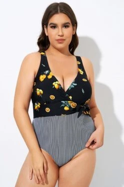 Lemon Stripes Print Front Lining One Piece Swimsuit